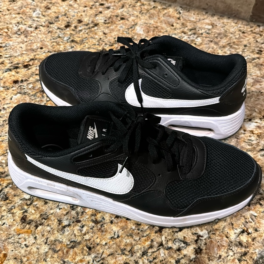 Nike Air Max Size 13, GREAT Condition. These have been worn 1 Time!